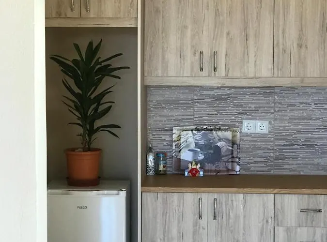 L.t. 5th Street Saranda